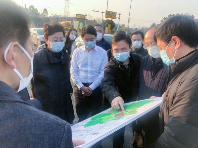 內江市委副書記、市長鄭莉到川威集團連界基地調研疫情防控及經濟發展工作