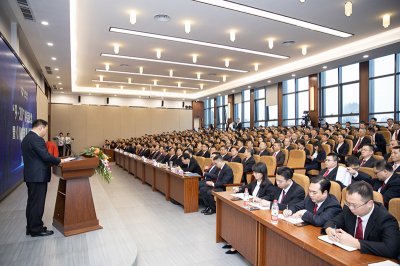 集團公司隆重舉行 “9.30”講話紀念暨《川威故事》新書發布會