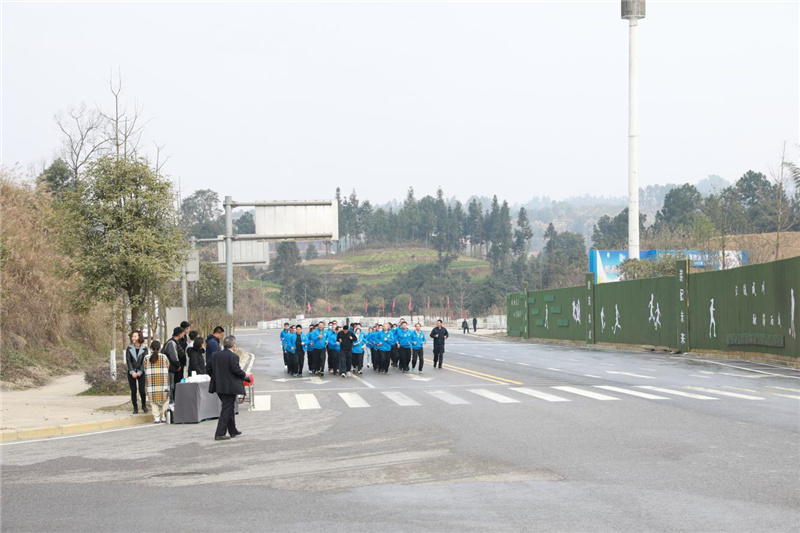 創造奇跡 追求卓越丨川威員工自發組織2021年迎新春健身跑(圖16)