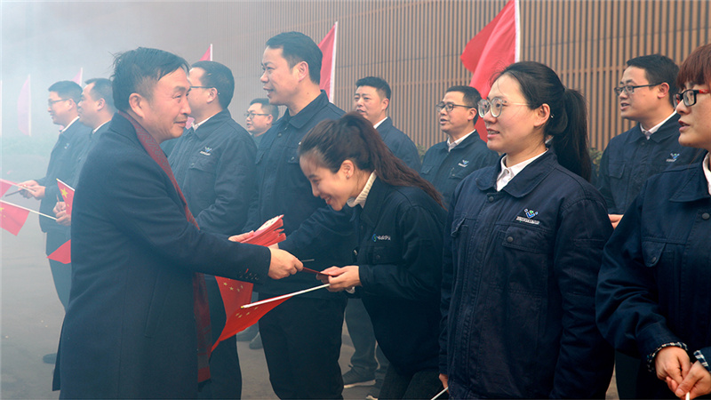 張燈結彩迎新年 齊心協力譜新篇丨集團領導大年初一開展新春慰問活動(圖4)